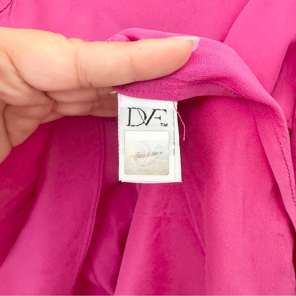 Diane von Furstenberg Tanyana Clean Silk Blouse Magenta Women's Size 12 - Picture 4 of 8